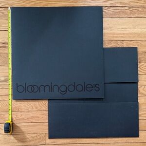 Bloomingdale's Elegant Black gift box 18”x18”x7”